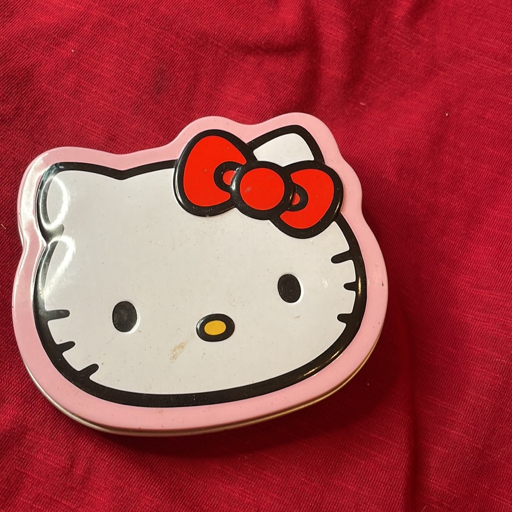 Hello Kitty PLUS - Picture 11 of 13